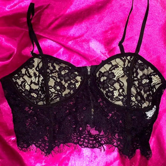 Forever 21 Other - Fairytale Lace Bralette 💋🕷